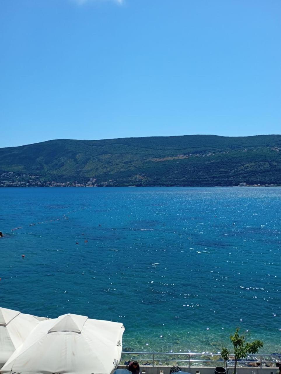 Apartments Cebra Herceg Novi Exterior foto