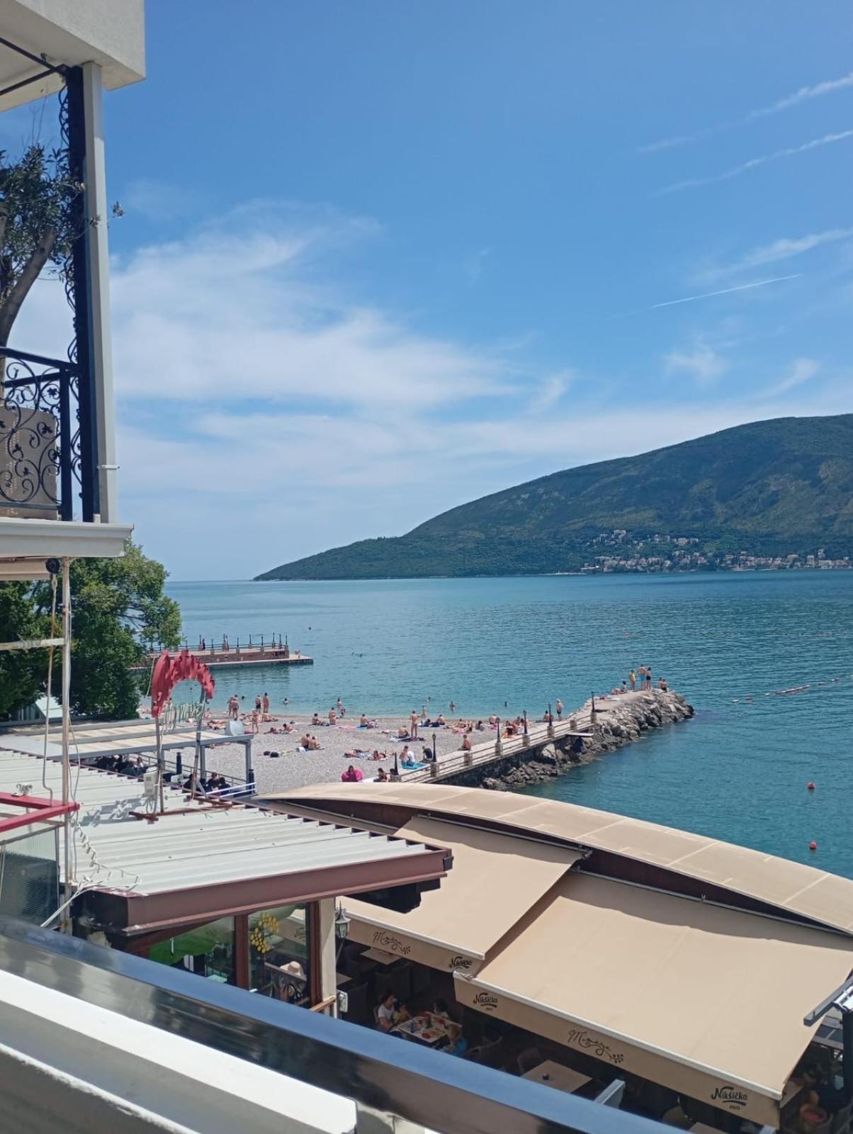 Apartments Cebra Herceg Novi Exterior foto